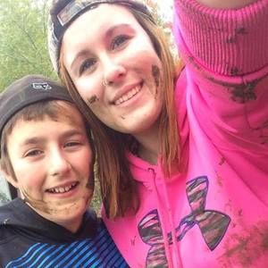 Meet your Posher, Lisaandshawn